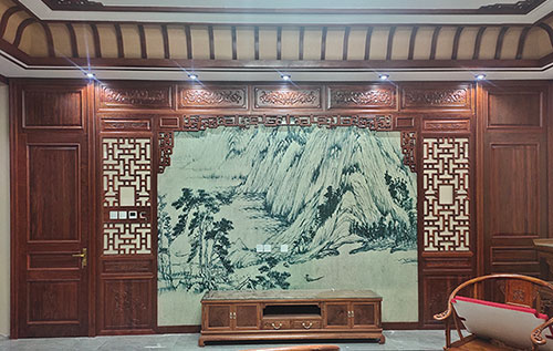 青海中式仿古别墅客厅背景墙花格木作装饰